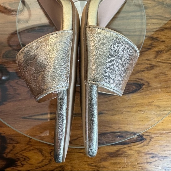 Nordstrom gold metallic Sandals - size 9 - Picture 7 of 16